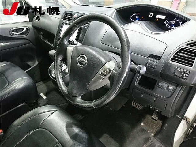 NISSAN SERENA 2012