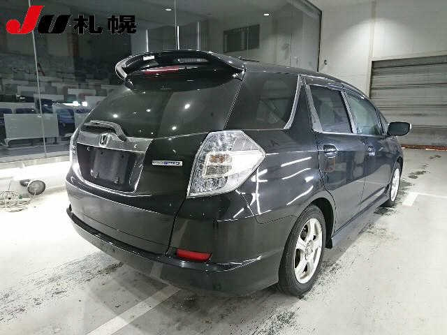 HONDA FIT SHUTTLE 2011