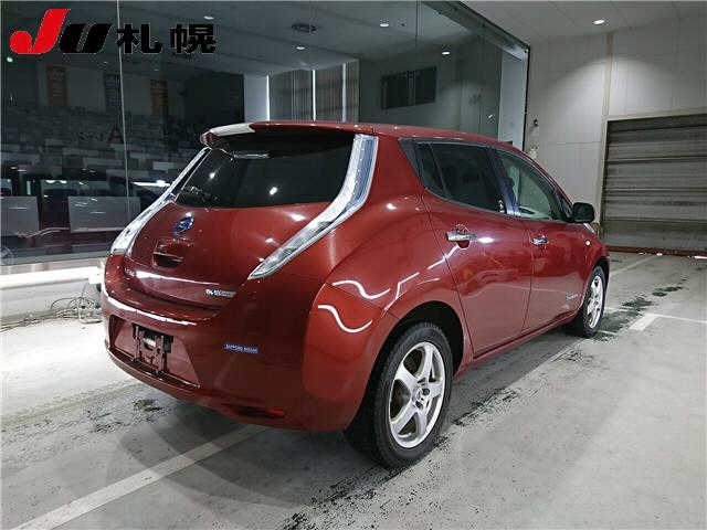 NISSAN LEAF 2012