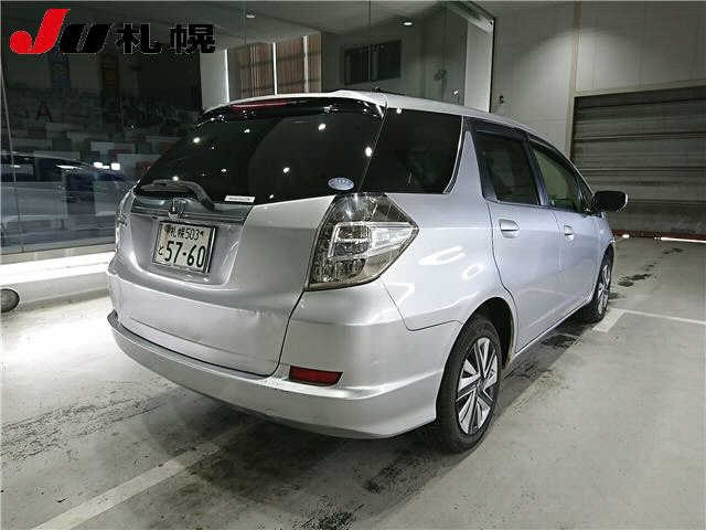 HONDA FIT SHUTTLE 2013