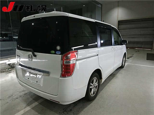 HONDA STEP WAGON 2013