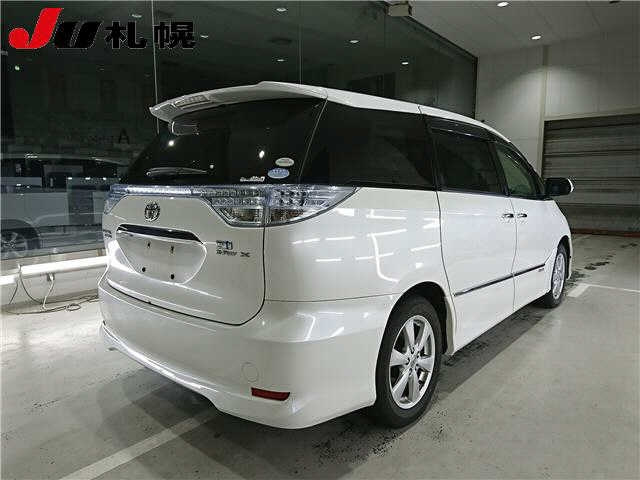 TOYOTA ESTIMA HYBRID 2010