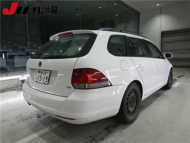 VOLKSWAGEN GOLF VARIANT 2010