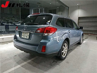 SUBARU LEGACY OUTBACK 2011
