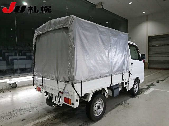 NISSAN CLIPPER TRUCK 2017