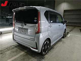 DAIHATSU MOVE 2016