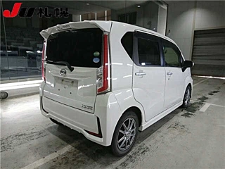 DAIHATSU MOVE 2016
