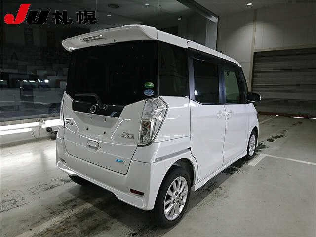 NISSAN DAYZ ROOX 2014