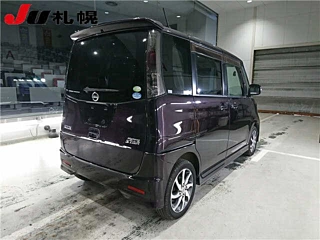 NISSAN ROOX 2011