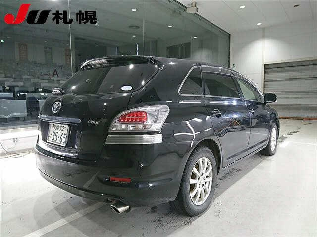 TOYOTA MARK X ZIO 2013