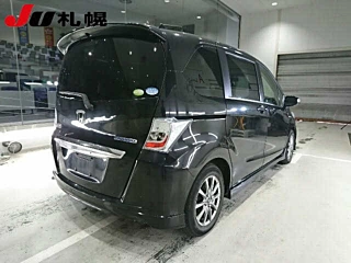 HONDA FREED 2013