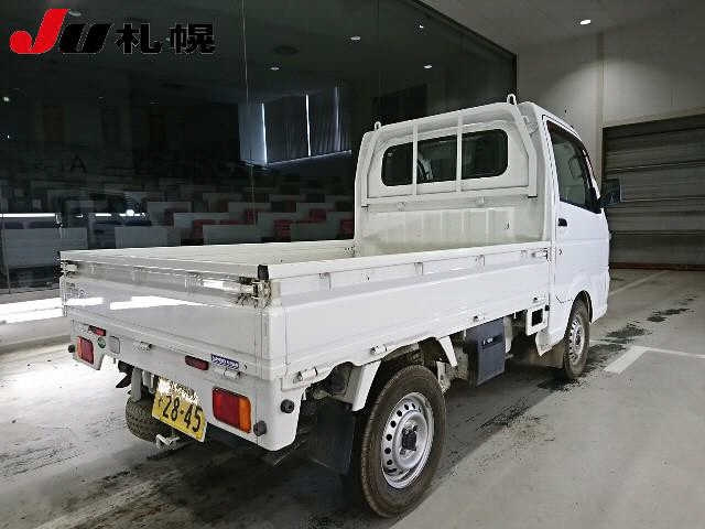 NISSAN CLIPPER TRUCK 2016