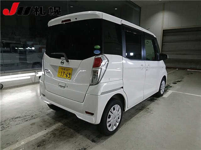 NISSAN DAYZ ROOX 2017