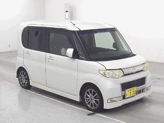 DAIHATSU TANTO 2009