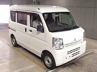 MITSUBISHI MINICAB VAN 2017