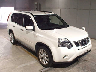 NISSAN X-TRAIL 2013