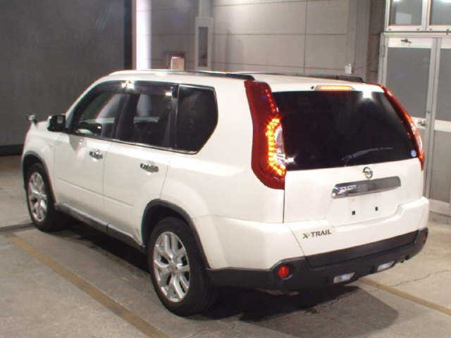NISSAN X-TRAIL 2013