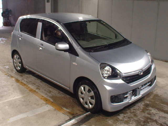 DAIHATSU MIRA E S 2016