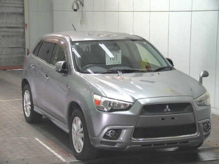 MITSUBISHI RVR 2012