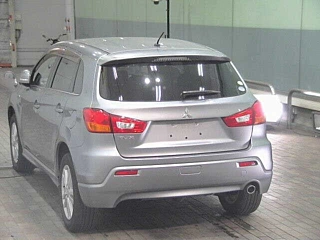 MITSUBISHI RVR 2012