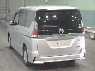 NISSAN SERENA 2017
