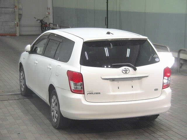 TOYOTA COROLLA FIELDER 2010