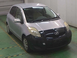 TOYOTA VITZ 2009
