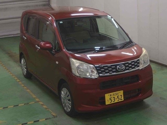 DAIHATSU MOVE 2015