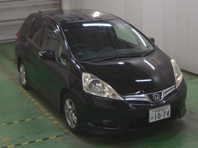 HONDA FIT SHUTTLE 2011