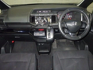 HONDA STEP WAGON 2010