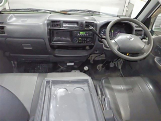NISSAN VANETTE VAN 2009