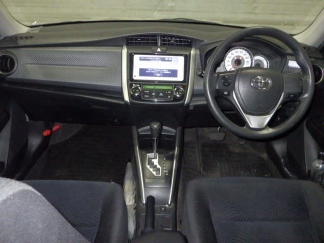 TOYOTA COROLLA FIELDER 2012
