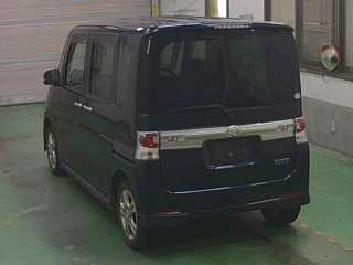 DAIHATSU TANTO 2008