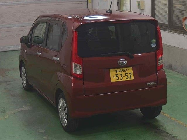 DAIHATSU MOVE 2015