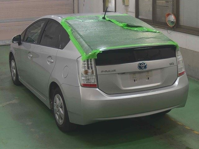 TOYOTA PRIUS 2011