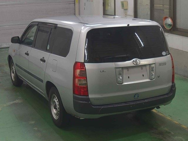 TOYOTA SUCCEED 2008