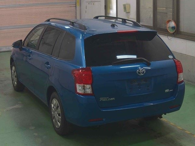 TOYOTA COROLLA FIELDER 2012