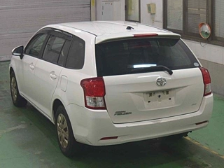 TOYOTA COROLLA FIELDER 2013
