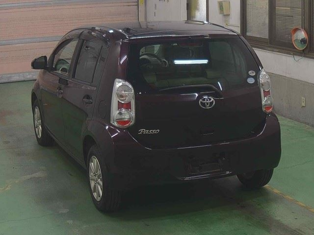 TOYOTA PASSO 2011