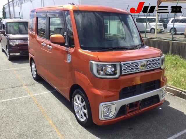 DAIHATSU WAKE 2015