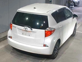 TOYOTA RACTIS 2013