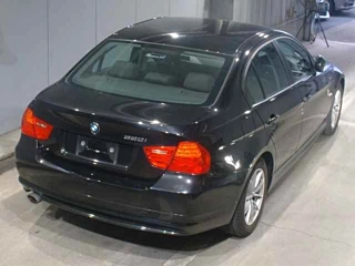 BMW 3 SERIES 2010