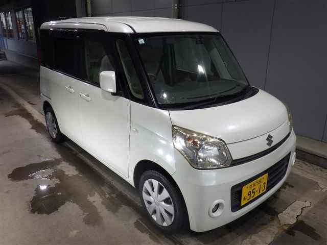 SUZUKI SPACIA 2013