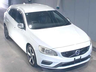 VOLVO V60 2014