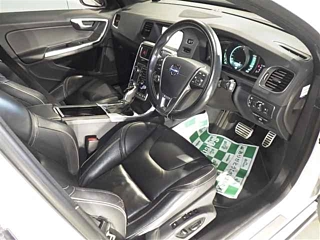 VOLVO V60 2014
