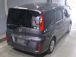 HONDA STEP WAGON 2016