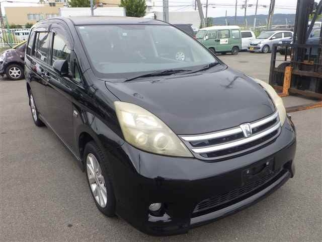 TOYOTA ISIS 2008