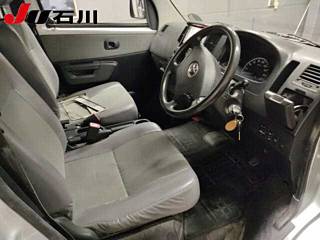 TOYOTA TOWN ACE VAN 2012
