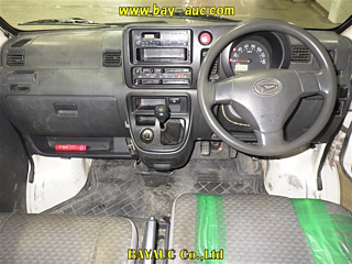 DAIHATSU HIJET VAN 2012
