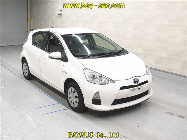 TOYOTA AQUA 2014